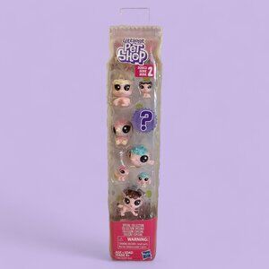 Hasbro Littlest Pet Shop Strawberry Collection Set Collie Dog Bird New LPS 2017